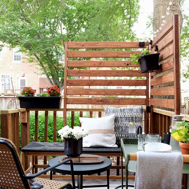 Small 12'x12' Deck